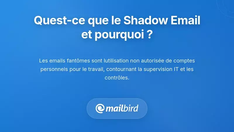 Professionnel utilisant un email personnel sur un ordinateur portable montrant les risques de s&eacute;curit&eacute; du shadow IT