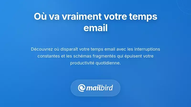 Personne analysant les données de suivi du temps des emails sur un ordinateur portable montrant les indicateurs de productivité et les schémas de workflow