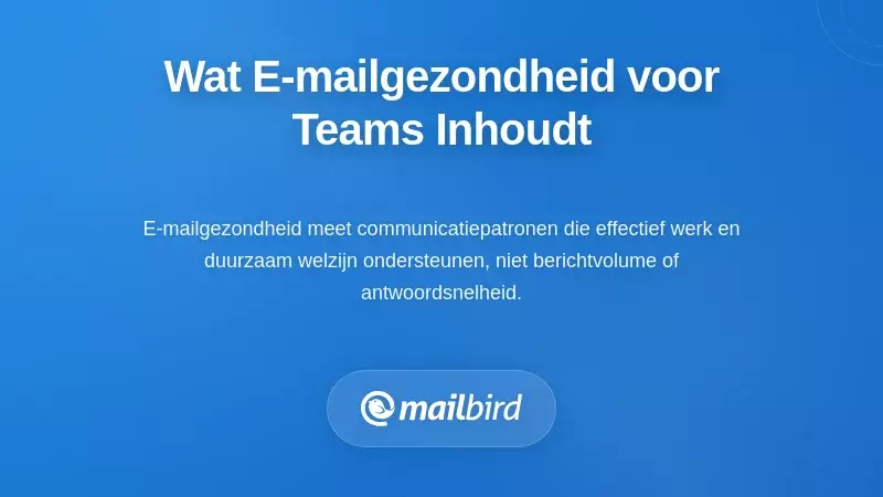 Teamleden die samenwerken aan een e-mailcommunicatiestrategie gericht op gezondheidsstatistieken, niet op ijdelheidscijfers