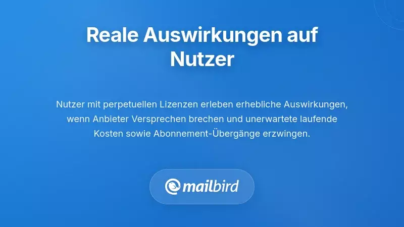 E-Mail-Client-Nutzer &uuml;berpr&uuml;ft Lizenz&auml;nderungen und Abonnementkosten auf Laptop