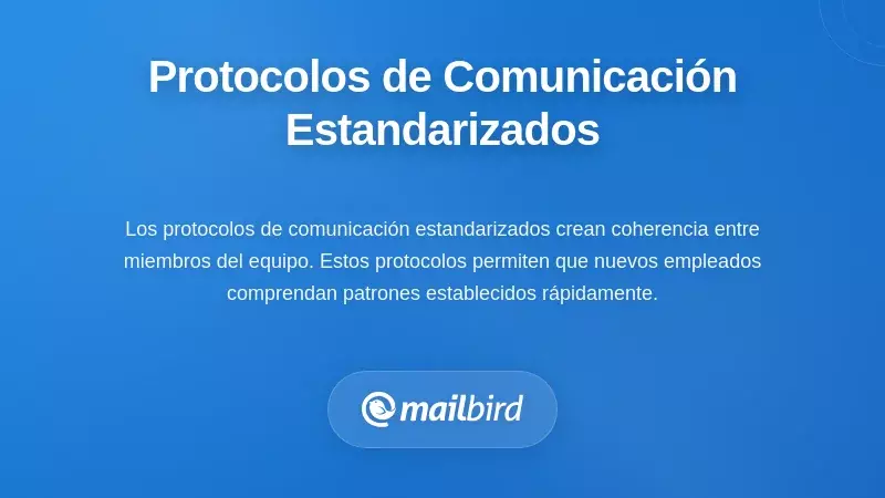 Miembros del equipo colaborando en protocolos y procedimientos estandarizados de comunicación por correo electrónico